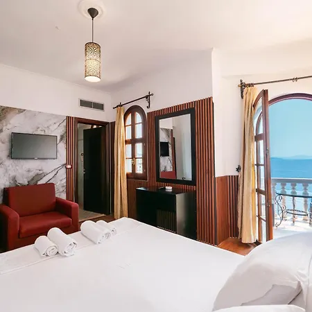 Hotel Monte Cristo Hotel - Rooftop Pool 4*