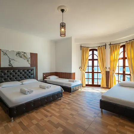 Hotel Monte Cristo Hotel - Rooftop Pool 4*